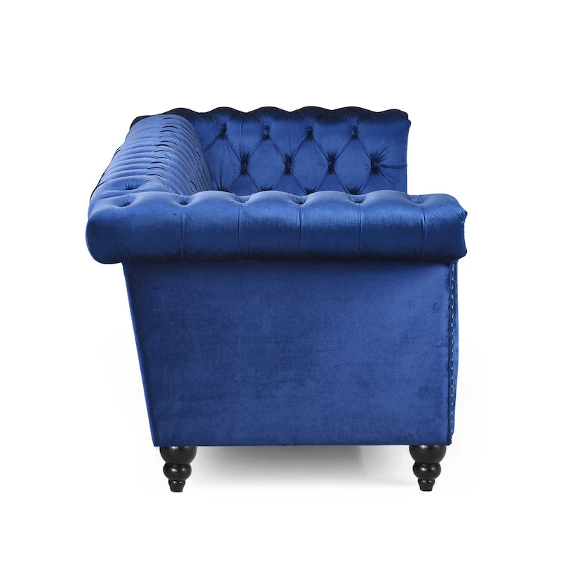 Canapé en velours capitonné avec clous décoratifs