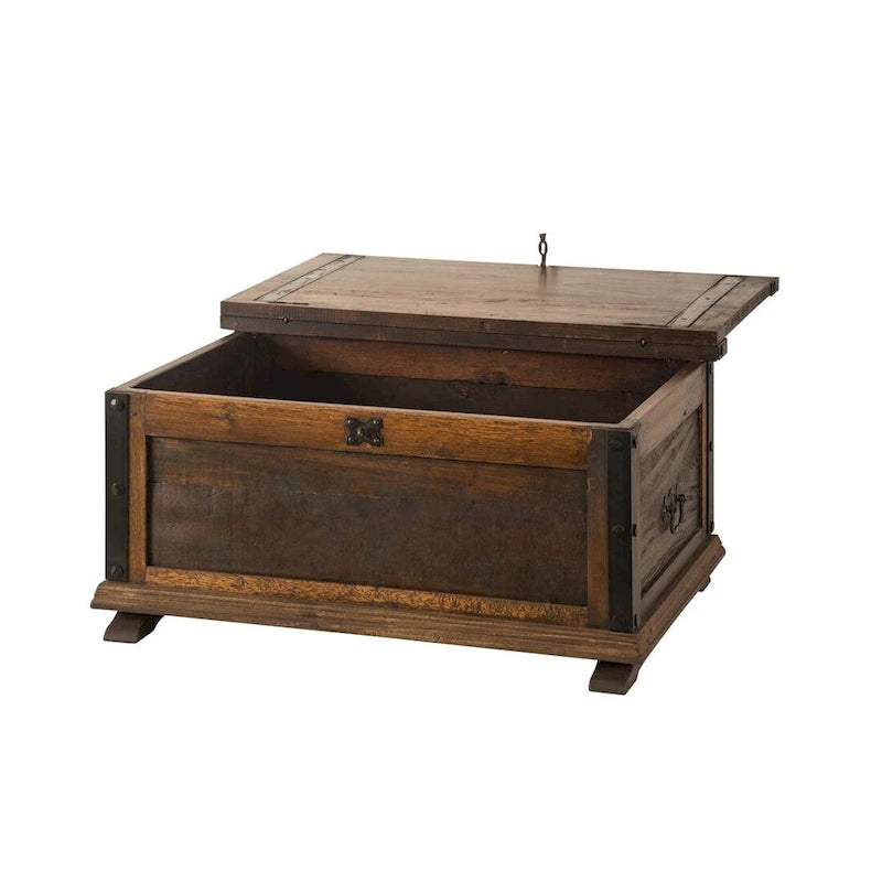 Table basse malle en bois de grange recyclé et fer forgé fait main, 91 cm de large